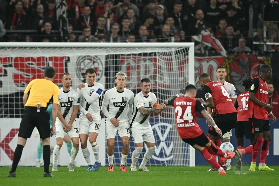WATCH VIDEO Highlights Leverkusen 3-0 Elversberg 2024.10.29 All Goals, Video highlights Leverkusen 3-0 Elversberg, Clip Leverkusen 3-0 Elversberg all goals highlights, See live result Leverkusen 3-0 Elversberg, Bayer Leverkusen Full Goals Highlight, Elversberg Goals Highlights, DFB Pokal Full Goals Highlight, DFB-Pokal Full Goals Highlights, Clip kết quả bóng đá Đức hôm nay, Clip bóng đá ngoại hạng Đức, Clip bóng đá Đức