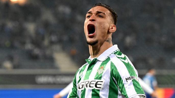 VIDEO Highlights Gent 0-3 Real Betis 2025.02.13 Antony ghi bàn siêu phẩm, Video highlights Gent 0-3 Real Betis, Clip Gent 0-3 Real Betis all goals highlights, See live result Gent 0-3 Real Betis, Gent Full Goals Highlights, Real Betis Full Goals Highight, Europa Conference League Full Goals Highlight, Playoff Conference League, Video kết quả Cup C3 hôm nay, Video Cup C3 Highlights, Video Cup C3 Football, Kết quả bóng đá Cup C3