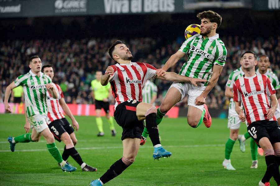 WATCH VIDEO Highlights Real Betis 2-2 Athletic Bilbao 2025.02.02 Antony Tỏa Sáng, Video highlights Real Betis 2-2 Athletic Bilbao, Clip Real Betis 2-2 Athletic Bilbao all goals highlights, See live result Real Betis 2-2 Athletic Bilbao, Real Betis Full Goals Highight, La Liga Full Goals Highlight, La Liga Highlight, La Liga Full Highlight, Clip bóng đá Tây Ban Nha, Clip kết quả bóng đá Tây Ban Nha hôm nay