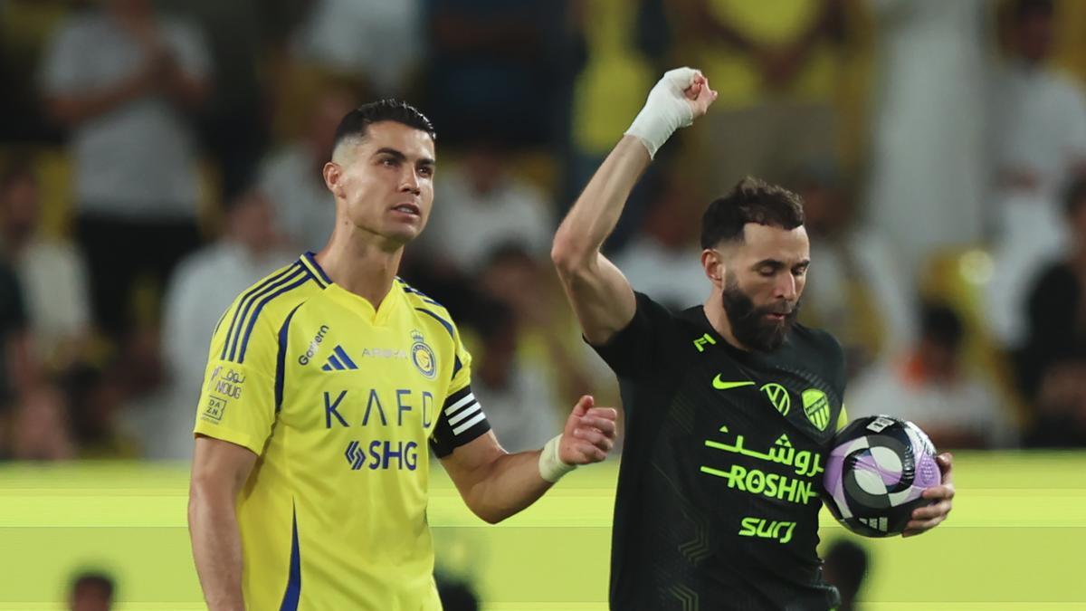 WATCH Highlights Al Nassr 2-3 Al Ittihad 2025.05.07 Ronaldo lu mờ trước Benzema, Saudi Pro League Full Goals Highlights, Giải đấu bóng đá Ả Rập Xê Út, Bóng đá Ả Rập Xê Út, Clip kết quả bóng đá Ả Rập Xê Út hôm nay, Al-Nassr Full Goals Highlights, Al-Ittihad Full Goals Highlights