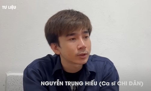 2 anh em ca sĩ Chi Dân rủ rê bạn sử dụng ma túy thế nào...Ca sĩ Chi Dân cùng anh trai 44 tuổi rủ rê nhóm bạn tổ chức sử dụng trái phép chất ma túy trong cuộc nhậu thâu đêm...2 anh em ca sĩ Chi Dân rủ rê bạn sử dụng ma túy thế nào, Clip tin tức mới nhất về việc anh em ca sĩ Chi Dân tổ chức sử dụng ma túy, Chi Dân hiện giờ ra sao, Clip thông tin mới nhất về Chi Dân, Ca sĩ Chi Dân hiện giờ ra sao, Clip hình ảnh mới nhất của ca sĩ Chi Dân, Clip ca sĩ Chi Dân bị bắt giữ vì ma túy, Clip ca sĩ Chi Dân, Clip ca sĩ Chi Dân mới nhất, Clip tin tức, Clip tin tức pháp luật, Tin tức Giải trí, Tin tức nóng 24h trong ngày, Tin tức teen, Tin tức hôm nay