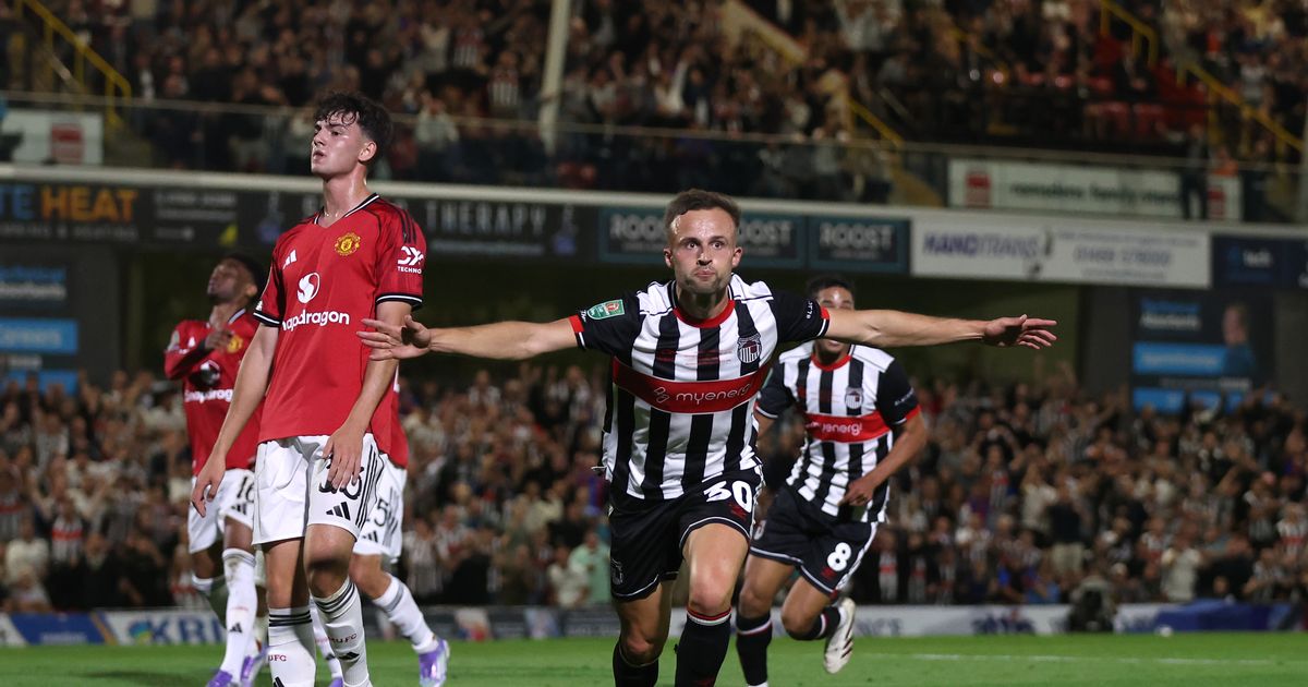 WATCH Highlights Grimsby 2-2 Man United 2025.08.27 Quỷ đỏ bạc nhược, Video bóng đá EFL Cup hôm nay, EFL Carabao Cup, EFL Cup Final Man Utd Newcastle, Watch EFL Cup Full Match Final, EFL Cup Full Goals Highlight, Grimsby Full Goals Highlights, Manchester United Full Goals Highlight, Man United Full Goals Highlights, Carabao Cup Goals Highlights, Clip kết quả bóng đá Ngoại Hạng Anh hôm nay, Clip bóng đá ngoại hạng Anh, Trực tiếp bóng đá ngoại hạng Anh, Xem bóng đá trực tiếp ngoại hạng Anh, Xem trực tiếp bóng đá ngoại hạng Anh, Extended highlights Grimsby 2-2 Man United, See Grimsby 2-2 Man United highlights, Grimsby 2-2 Man United with panalty