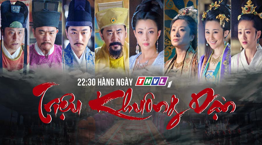 Một trong những bộ phim bom tấn sử ký khắc hoạ cuộc đời vị hoàng đế khai quốc của triều đại nhà Tống Triệu Khuông Dận, với sức hút của dàn diễn viên tên tuổi hàng đầu Trung Quốc, hứa hẹn không chỉ mang đến những cảnh chiến trận hoành tráng mà còn đầy hấp dẫn với những tình tiết cung đấu, yêu hận chốn hậu cung...Phim Đại Tống Truyền Kỳ Triệu Khuông Dận 2015 Full HD Lồng Tiếng, Phim Đại Tống Truyền Kỳ Triệu Khuông Dận lồng tiếng, Xem Phim Đại Tống Truyền Kỳ Triệu Khuông Dận trọn bộ Online, Xem Phim Đại Tống Truyền Kỳ Triệu Khuông Dận Online, Xem Phim Đại Tống Truyền Kỳ Triệu Khuông Dận miễn phí, Xem Phim Đại Tống Truyền Kỳ Triệu Khuông Dận Bản ĐẸP, Phim Đại Tống Truyền Kỳ Triệu Khuông Dận HD Online, Phim bộ Trung Quốc, Phim cổ trang, Phim cổ trang cung đấu, Phim Cổ Trang Cung Đấu, Phim cung đấu Khang Hi, Phim Cung Đấu hay nhất, Phim cung đấu, Phim cổ trang lịch sử, Thiệu Phong, Vương Hội Xuân, Trần Kiến Bân, Chu Dương, Khảng Khải, Ngô Hiểu Đông, Tào Vệ Vũ