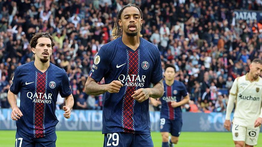 Watch PSG 2-0 Lens Extended Highlights 2025.09.15 Full HD Online, Video PSG 2-0 Lens Highlights, PSG Full Goals Highlight, Lens Full Goals Highlight, Ligue 1 Full Highlight, Clip kết quả bóng đá Pháp, Kết quả bóng đá Pháp hôm nay, Clip bóng đá Pháp