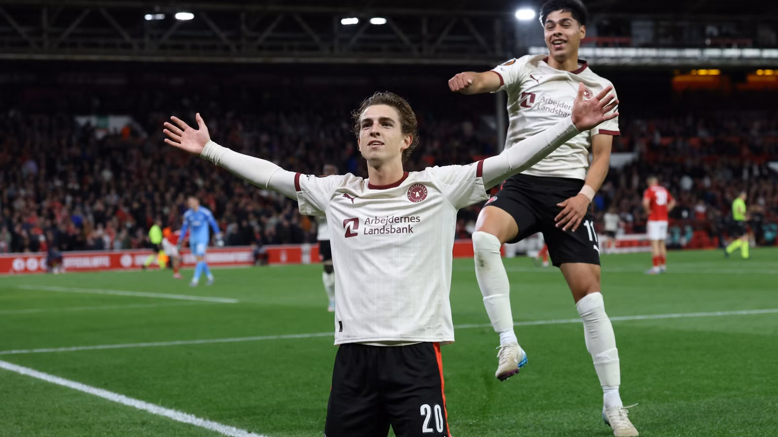 WATCh Nottingham 2-3 Midtjylland Extended Highlights Full HD 2025.10.02, Video Nottingham 2-3 Midtjylland Highlights, Nottingham Forest Full Goals Highlights, Midtjylland Full Goals Highlights, Europa League Full Goals Highlight, Video bóng đá Cúp C2 Châu Âu, Clip kết quả bóng đá Cúp C2 Châu Âu hôm nay