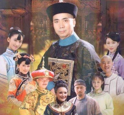 Tân Thi Công Kỳ Án (Chinese Sherlock Shi) là bộ phim thuộc thể loại cổ trang, điều tra trinh thám, phim xoay quanh những vụ điều tra phá án của Thi Công hay còn gọi là Thi Sĩ Luân dưới thời Khang Hy. Phim Tân Thi Công Kỳ Án 2012 Full HD Lồng Tiếng Trọn Bộ, Phim Tân Thi Công Kỳ Án Full lồng tiếng, Phim Tân Thi Công Kỳ Án trọn bộ lồng tiếng, Xem trọn bộ Phim Tân Thi Công Kỳ Án lồng tiếng Online, Phim Tân Thi Công Kỳ Án Full HD Online, Phim Tân Thi Công Kỳ Án bản ĐẸP lồng tiếng, Phim phá án, Phim phá án Trung Quốc, Phim Cổ Trang Trinh Thám, Phim trinh thám Trung Quốc, Phim trinh thám, Phim bộ Trung Quốc, Phim bộ Trung Quốc 2012, Phạm Minh, Quách Trân Nghê, Can Đình Đình, Hàn Đống, Mao Lâm Lâm, Triệu Cẩm Đào, Diêu Địch, Trần Sa Lợi, Lý Tử Hùng, Thang Trấn Nghiệp