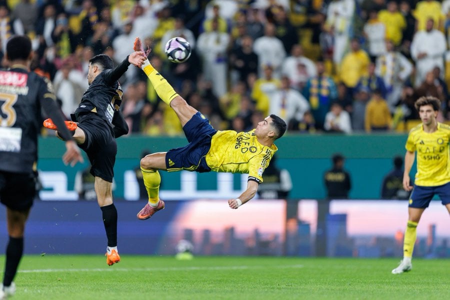 Watch Al Nassr 4-1 Al Khaleej Full Extended Highlights & Goals2025.11.23 Ronaldo Draws a SUPER GOALS, Video Al Nassr 4-1 Al Khaleej Highlights, See video results Al Nassr vs Al Khaleej, Al-Nassr Full Goals Highlights, Al Khaleej Goals Highlights, Saudi Pro League Full Goals Highlights, Giải đấu bóng đá Ả Rập Xê Út, Bóng đá Ả Rập Xê Út, Kết quả bóng đá hôm nay 2025-11-23, Result Football Today 2025-11-23