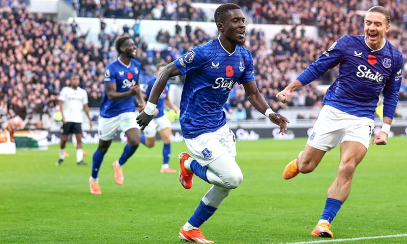 WATCH Everton 2-0 Fulham Full Highlights Extended & Goals 2025.11.08, Video Everton 2-0 Fulham Highlights, See live results Everton vs Fulham full goals, Everton Full Goals Highlight, Fulham Goals Highlights, Premier League Full Highlight, Premier League Full Goals Highlight, Clip kết quả bóng đá Ngoại Hạng Anh hôm nay, Trực tiếp bóng đá ngoại hạng Anh, Xem trực tiếp bóng đá ngoại hạng Anh, Xem bóng đá trực tiếp ngoại hạng Anh, Clip bóng đá ngoại hạng Anh, Result Football Today 2025-11-08, Kết quả bóng đá hôm nay 2025-11-08