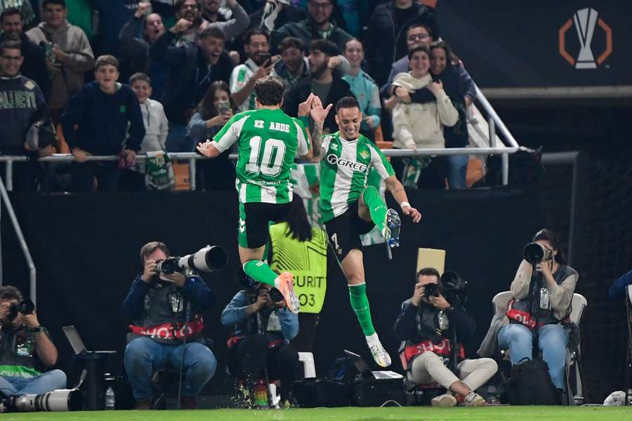 WATCH Real Betis 2-0 Lyon Full Highlights Extended 2025.11.06, Europa Conference League Full Goals Highlight, Europa League Full Goals Highlight, UEFA Europa League Full Goals Highlights, Video Real Betis 2-0 Lyon Highlights, See video results Real Betis vs Lyon full goals, Real Betis Full Goals Highight, Olympique Lyonnais Full Goals Highlight, Lyon Full Goals Highlight, Cup C2 Europa League, Clip kết quả bóng đá Cúp C2 Châu Âu hôm nay, Video bóng đá Cúp C2 Châu Âu, Kết quả bóng đá hôm nay 2025-11-06, Result Football Today 2025-11-06