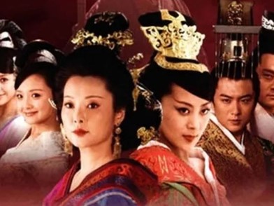 Phim kể về cuộc đời Vương Chính Quân - người phụ nữ bình thường nhưng nhờ trí tuệ, bản lĩnh và đức hạnh đã trở thành Hoàng hậu nhà Hán, rồi tiếp tục giữ ngôi vị Thái hậu qua nhiều triều đại....Phim Mẫu Nghi Thiên Hạ 2008 Full HD Lồng Tiếng Trọn Bộ, Phim Mẫu Nghi Thiên Hạ Full lồng tiếng, Phim Mẫu Nghi Thiên Hạ BẢN ĐẸP lồng tiếng, Phim Mẫu Nghi Thiên Hạ USLT lồng tiếng, Phim Mẫu Nghi Thiên Hạ FFVN lồng tiếng, Phim tranh đầu về Hoàng Cung Trung Quốc, Phim cung đấu Độc Cô Thiên Hạ thuyết minh, Phim Cung Đấu hay nhất, Phim Cổ Trang Cung Đấu, Phim cung đấu, Phim cổ trang cung đấu, Phim cung đấu Tranh Đấu Thiên Hạ, Phim cung đấu Khang Hi, Phim cổ trang đời đầu, Phim cổ trang kiếm hiệp đời đầu, Phim bộ Trung Quốc