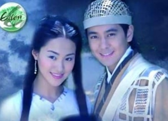 Bảo Liên Đăng trấn giữ trời đất bị mất trộm, Dương Tiễn tự mình giáng trần tìm đèn và yêu nhau với một người phụ nữ phàm trần. Hai người cùng nhau chống lại Ma Quân Hỗn Độn hòng lật đảo Lục Giới, cuối cùng ngăn trở Bảo Liên Đăng bị hủy. Phim Thiên Địa Truyền Thuyết Bảo Liên Đăng 2001 Full BẢN ĐẸP Lồng Tiếng, Phim Thiên Địa Truyền Thuyết Bảo Liên Đăng Full HD lồng tiếng, Phim Thiên Địa Truyền Thuyết Bảo Liên Đăng lồng tiếng bản ĐẸP, Phim Thiên Địa Truyền Thuyết Bảo Liên Đăng USLT, Phim Thiên Địa Truyền Thuyết Bảo Liên Đăng FFVN lồng tiếng, Phim bộ TVB, Phim TVB, Phim cổ trang TVB, Phim Lâm Chí DĨnh, Phim hay Lâm Chí Dĩnh, Phim cổ trang đời đầu, Phim cổ trang kiếm hiệp đời đầu