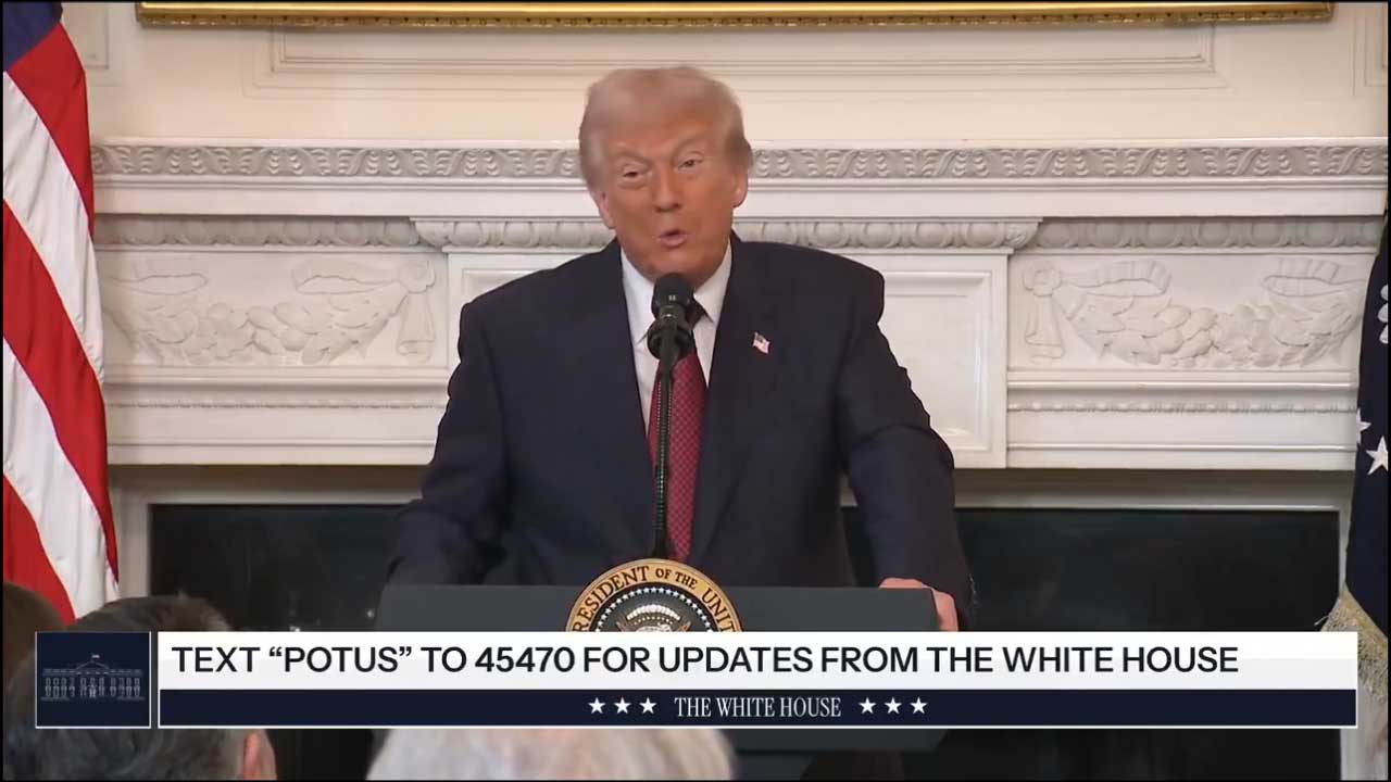 TRUMP IS PISSED! - President Trump just dropped a massive warning to Senate Republicans - they're blocking real change and it's driving me nuts. We gave them the majority to fix elections and get stuff done, but without killing the filibuster, nothing big happens and we're screwed for years. Trump Warns Senate GOP: Kill the Filibuster or Nothing Gets Done, Trump Sounds the Alarm: Senate Republicans Blocking Real Change, Filibuster Fight: Why Trump Is Furious With Senate Republicans, Latest today news video, News hot today, Hot news today on the world, Today news Video, Shock news today, US news video today, US news today, Hot news today, Post news hot today, US today news, Latest news Donald Trump Disqualified, Donald Trump Republican, President Donald Trump, Video Donald Trump Disqualified, Former President Donald Trump, Clip Donald Trump Disqualified, News Donald Trump Disqualified, Donald Trump
