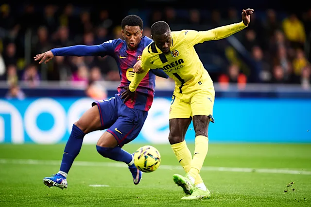 Yamal and Raphinha scored to give Barca a comfortable 2-0 victory away at Villarreal in the 18th round of La Liga 2025/26.. Watch Villarreal 0-2 Barcelona Full Extended Highlights & Goals 2025.12.21, La Liga Highlight, La Liga Full Goals Highlight, La Liga Full Highlight, Video Villarreal 0-2 Barcelona Highlights, Villarreal Full Goals Highlight, Barcelona Full Goals Highlight, Latest Football Highlights, Latest Football Full Highlights, Result Football Today 2025-12-21, Kết quả bóng đá hôm nay 2025-12-21, Clip kết quả bóng đá Tây Ban Nha hôm nay, Clip bóng đá Tây Ban Nha