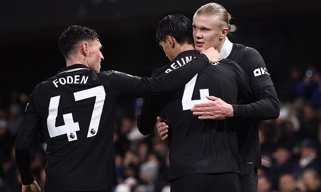 Watch Fulham 4-5 Man City Full Extended Highlights & Goals 2025.12.02, Video Fulham 4-5 Man City Highlights, See video results Fulham vs Man City all goals, Fulham Full Goals Highlights, Manchester City Full Goals Highlight, Man City Full Goals Highlight, Premier League Full Goals Highlight, Premier League Full Highlight, Xem trực tiếp bóng đá ngoại hạng Anh, Trực tiếp bóng đá ngoại hạng Anh, Xem bóng đá trực tiếp ngoại hạng Anh, Clip bóng đá ngoại hạng Anh, Clip kết quả bóng đá Ngoại Hạng Anh hôm nay, Result Football Today 2025-12-02, Kết quả bóng đá hôm nay 2025-12-02