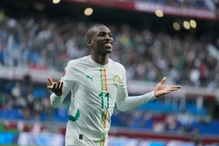 Nicolas Jackson scored two goals and Senegal began their quest for the African Cup of Nations title with a convincing 3-0 victory over Botswana on Tuesday. Watch Senegal 3-0 Botswana Full Extended Highlights & Goals 2025.12.23, Africa Cup Highlights, Africa Cup Football, Video Senegal 3-0 Botswana Highlights, Senegal Goals Highlights, Botswana Full Goals Highlights, Latest Football Highlights, Result Football Today 2025-12-23, Kết quả bóng đá hôm nay 2025-12-23