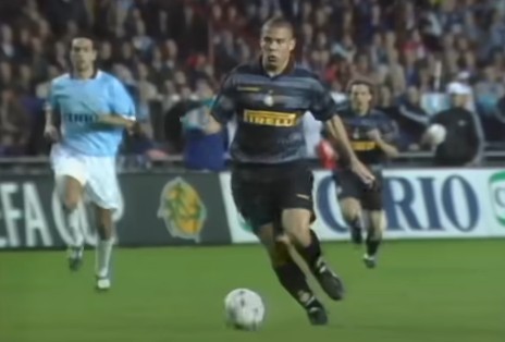 This clip compiles the goals and dribbling skills of Ronaldo De Lima that are truly like something out of an alien. VIDEO FULL HD Ronaldo Nazario Greatest Dribbling Skills Goals Ever, Ronaldo Nazario Skill & Goals, Ronaldo De Lima Skill & Goals, The best moments of Ronaldo De Lima, The best moments of Ronaldo Nazario, Skills Football Video, Football Skills And Goals, Latest Football Highlights, Latest Football Full Highlights, Video Clip Football