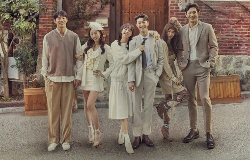 Nằm giữa Seoul hoa lệ, có một quán trọ từng là nơi ẩn mình của các văn nghệ sĩ nổi tiếng. Nhiều năm qua đi, nơi này giờ đã xuống cấp và trở thành chốn dừng chân của những người không còn nơi nào để đi, những người có cuộc sống phức tạp hoặc đang mang trong mình những vết thương tinh thần chưa lành hẳn...Phim Không Có Lần Hai 2019 Full HD Lồng Tiếng Trọn Bộ, Phim Không Có Lần Hai thuyết minh, Phim Không Có Lần Hai lồng tiếng, Xem Phim Không Có Lần Hai trọn bộ Online, Xem trọn bộ Phim Không Có Lần Hai Full lồng tiếng, Xem Phim Không Có Lần Hai Online lồng tiếng, Phim Không Có Lần Hai Full bộ tiếng Việt, Xem Phim Không Có Lần Hai trực tuyến miễn phí, Never Twice Full Movie Free Online, Phim Hàn Quốc, Drama Hàn Quốc, Phim bộ Hàn Quốc, Phim bộ Hàn Quốc 2019. Hwang Young-hee, Jeon Soo-yeon, Ji Hye-in, Kwak Dong-yeon, Kwon Eun-bin, Oh Ji-ho, Park Ah-in, Park Joon-geum, Park Se-wan, Ye Ji-won, Youn Yuh-jung