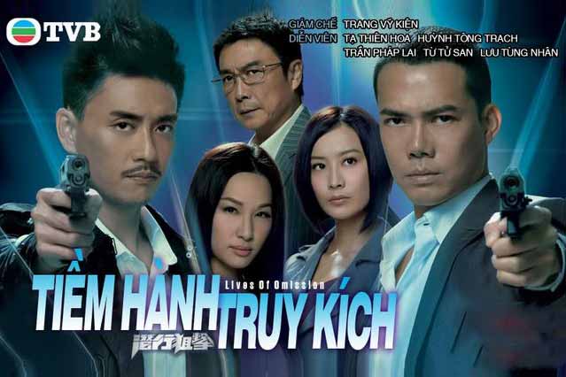Bộ phim Tiềm Hành Truy Kích tập trung khai khác cuộc đời những viên cảnh sát vì công việc phải chấp nhận kiếp sống “hai mang”. Tiềm hành truy kích hấp dẫn khán giả bằng tình tiết gay cấn, những pha hành động, đấu trí hấp dẫn giúp người xem có cái nhìn đa diện hơn về thế giới ngầm. Phim Tiềm Hành Truy Kích 2011 Full HD Lồng Tiếng Trọn Bộ, Phim Tiềm Hành Truy Kích lồng tiếng, Phim Tiềm Hành Truy Kích BẢN ĐẸP lồng tiếng, Xem Phim Tiềm Hành Truy Kích trọn bộ lồng tiếng, XEM Phim Tiềm Hành Truy Kích, Phim Tiềm Hành Truy Kích Full HD Online, Phim Tiềm Hành Truy Kích FULL Lồng tiếng, Phim TVB, Phim bộ TVB, Watch Full Movie Lives of Omission Free Online, Phim hay Huỳnh Tông Trạch, Phim bộ Trung Quốc, Phim Đài Loan cũ, Phim bộ Đài Loan, Phim cũ Hong Kong, Phim bộ Hong Kong, Phim hành động Hong Kong, Phim Hong Kong cũ, Phim xã hội đen Hong Kong, Phim Tiềm Hành Truy Kích với sự tham gia của Tạ Thiên Hoa, Giang Mỹ Nghi, Huỳnh Trí Văn, Trương Quốc Cường, Huỳnh Trí Hiền, Quách Chính Hồng, Huỳnh Tông Trạch.