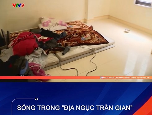 Phía sau cánh cổng của một trung tâm bảo trợ ở Quảng Ninh, hơn 100 trẻ em mỗi năm được tiếp nhận chăm sóc - nhưng lại có em phải sống trong sợ hãi, bị bạo hành cả thể xác lẫn tinh thần suốt thời gian dài. Clip Địa Ngục Trần Gian ở một Trung tâm bảo trợ trẻ em ở Quảng Ninh, Clip địa ngục trần gian ở Quảng Ninh, Clip thủ đoạn che giấu hành vi BẠO LỰC DÃ MAN của Trung tâm công tác xã hội Hải Hà, Clip thủ đoạn che giấu BẠO LỰC của Trung tâm công tác xã hội Hải Hà, Thủ đoạn kinh tởm của trung tâm công tác xã hội Hải Hà, Trung tâm công tác xã hội Hải Hà bạo lực học viên, Quá DÃ MAN hành vị bạo lực của Trung tâm công tác xã hội Hải Hà, CLIP CHẤN ĐỘNG BẠO LỰC bên trong Trung Tâm Công Tác Xã Hội Hải Hà ở Quảng Ninh, Clip góc khuất của một nơi giáo dục trẻ, Diễn biến mới vụ học viên trung tâm công tác xã hội tử vong ở Quảng Ninh, Trung Tâm Công Tác Xã Hội Hải Hà, Góc khuất ở Trung Tâm Công Tác Xã Hội Hải Hà, Clip bạo lực ở Trung Tâm Công Tác Xã Hội Hải Hà, Học viên bị đánh ở Trung Tâm Công Tác Xã Hội Hải Hà, Clip tin tức, Clip pháp luật, Clip tin tức pháp luật, Clip Pháp Luật, Clip hot nhất hôm nay, Clip shock độc lạ, Clip bạo lực, Clip trung tâm công tác xã hội đánh học viên tử vong, CLIP Trung tâm công tác xã hội Hải Hà ĐÁNH ĐẬP học viên một cách TÀN NHẪN