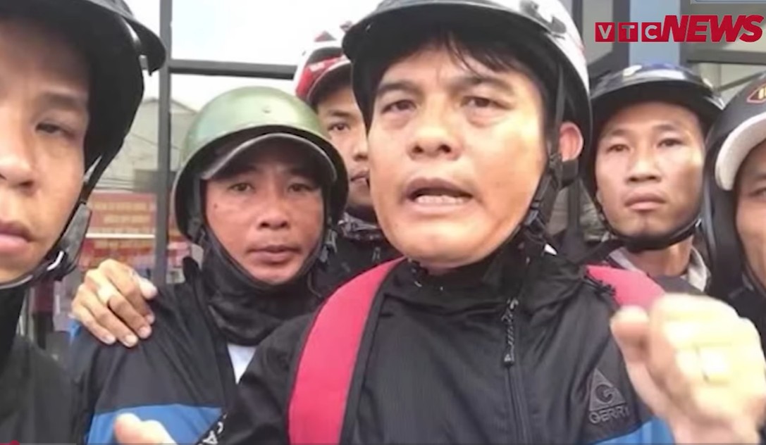 Hiệp sĩ Nguyễn Thanh Hải là ai, Nguyễn Thanh Hải, Hiệp sĩ đường phố, Nguyễn Thanh Hải hiệp sĩ, Clip tin tức, Clip tin tức pháp luật, Clip pháp luật, Clip Pháp Luật