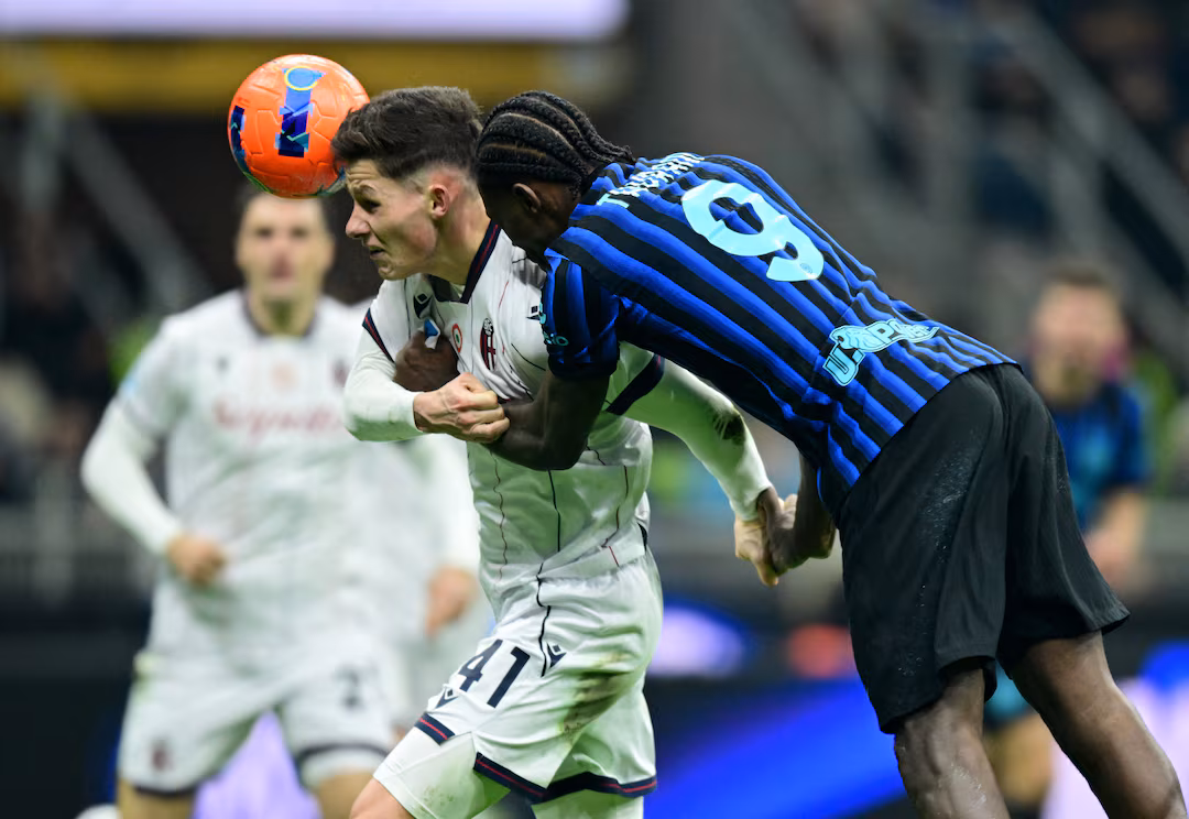 Inter Milan hosted Bologna at home under pressure to win in order to reclaim the top spot from AC Milan, and Lautaro shone, helping Inter Milan regain the top position, WATCH Inter Milan 3-1 Bologna Full Highlights Extended 2026.01.04, Serie A Full Goals Highlight, Serie A Highlight, Video Inter Milan 3-1 Bologna Highlights, Inter Milan 3-1 Bologna result, Inter Milan Full Goals Highlight, Bologna Full Goals Highlight, Latest Football Full Highlights, Latest Football Highlights, Kết quả bóng đá hôm nay 2026-01-04, Result Football Today 2026-01-04, Clip bóng đá Ý, Clip kết quả bóng đá Ý Italia hôm nay