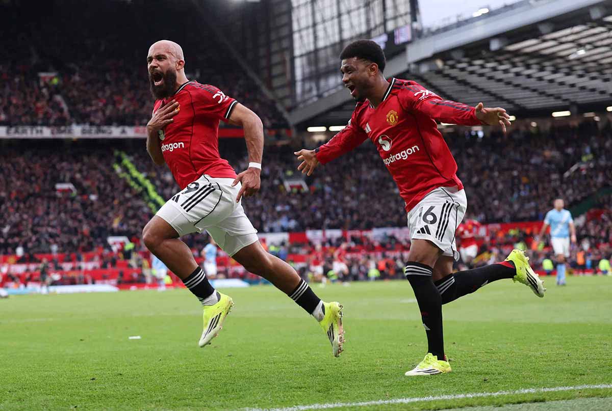 Manchester United vs Manchester City, Man United 2-0 Man City, Manchester Derby highlights, Man United vs Man City highlights, Premier League highlights, Premier League 2026, Manchester United highlights, Man United goals today, Mbeumo goal, Patrick Dorgu goal, Manchester Derby 2026, MU vs MC highlights, WATCH HIGHLIGHTS Manchester United 2-0 Manchester City All Goals 2026.01.17, Premier League Full Highlight, Premier League Full Goals Highlight, Video Manchester United 2-0 Manchester City highlights, Manchester United vs Manchester City result, Manchester United Full Goals Highlight, Manchester Utd Full Goals Highlight, Man Utd Full Goals Highlight, Manchester City Full Goals Highlight, Manchester City Full Goals Highlights, Man City Full Goals Highlight, Xem bóng đá trực tiếp ngoại hạng Anh, Trực tiếp bóng đá ngoại hạng Anh, Clip kết quả bóng đá Ngoại Hạng Anh hôm nay, Clip bóng đá ngoại hạng Anh, Xem trực tiếp bóng đá ngoại hạng Anh, Latest Football Full Highlights, Latest Football Highlights, Kết quả bóng đá hôm nay 2026-01-17, Result Football Today 2026-01-17