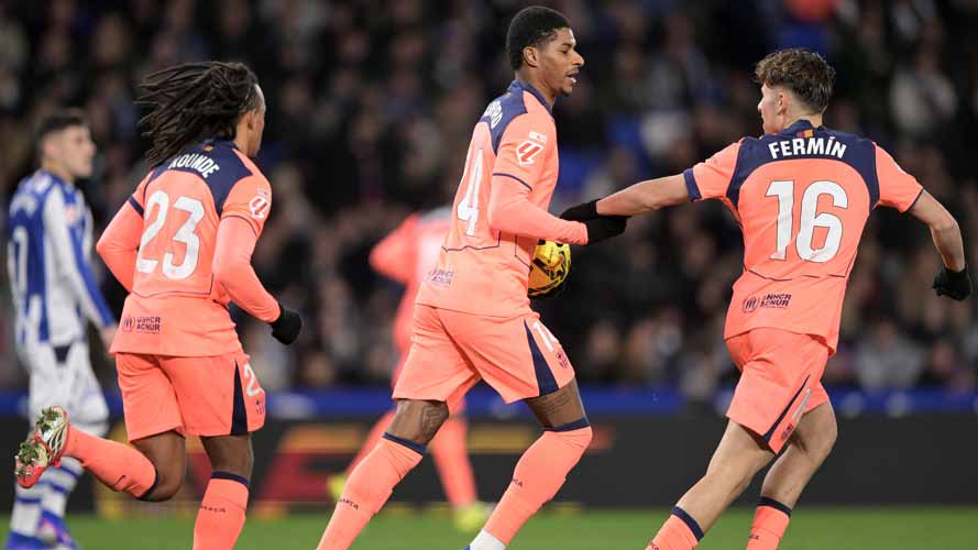 Real Sociedad vs Barcelona, Real Sociedad 2-1 Barcelona, Barcelona highlights, La Liga highlights, Rashford goal Barcelona, Barcelona defeat, La Liga 2026, Barcelona poor performance, Barcelona vs Sociedad highlights, La Liga title race, Barcelona Real Madrid points gap, Spanish La Liga highlights, WATCH HIGHLIGHTS Real Sociedad 2-1 Barcelona Extended ALL Goals 2026.01.18, Video Real Sociedad 2-1 Barcelona highlights, Real Sociedad vs Barcelona result, Real Sociedad Full Goals Highight, Barcelona Full Goals Highlight, La Liga Full Highlight, La Liga Full Goals Highlight, La Liga Highlight, Result Football Today 2026-01-18, Kết quả bóng đá hôm nay 2026-01-18, Latest Football Full Highlights, Latest Football Highlights