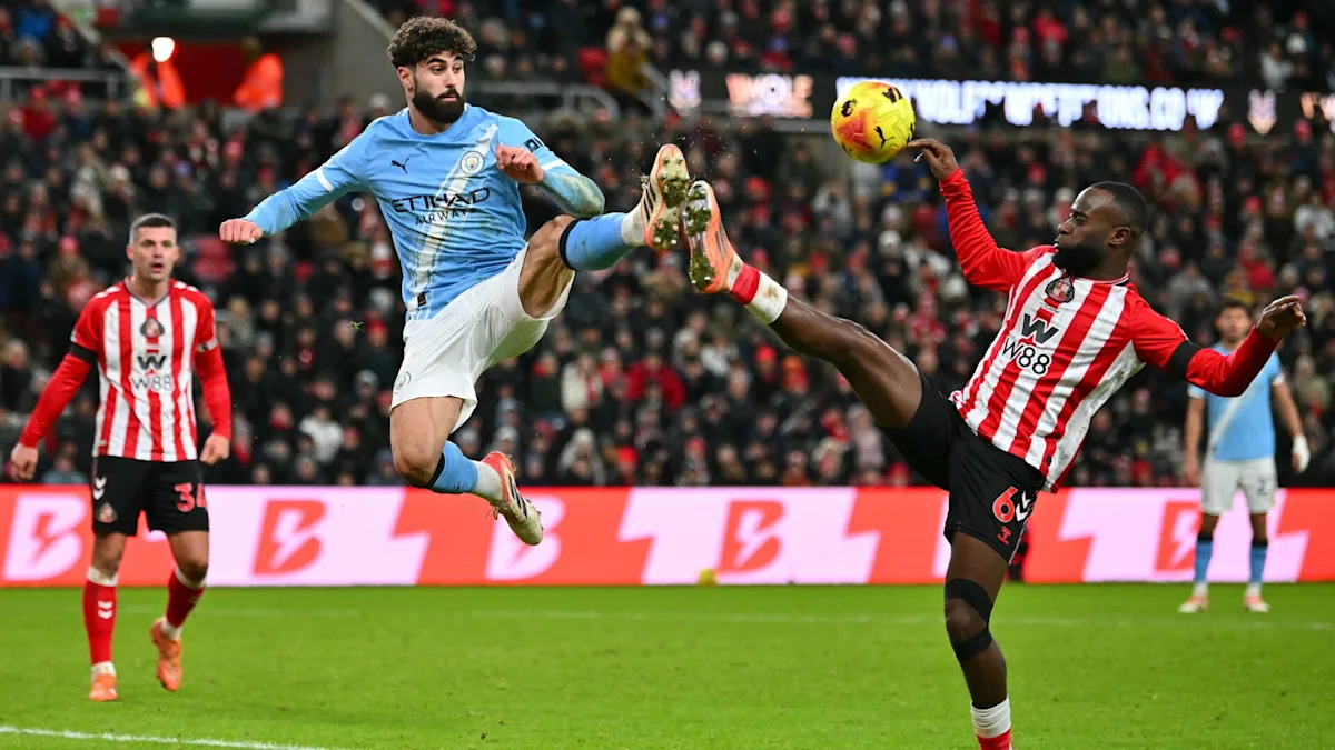Despite both teams relentlessly increasing their attacking pressure, the match ended in a goalless draw. This result means Man City have fallen behind Arsenal in the title race. WATCH Sunderland 0-0 Man City Full Highlights Extended 2026.01.01, Premier League Full Highlight, Premier League Full Goals Highlight, Video Sunderland 0-0 Man City Highlights, Sunderland Full Goals Highlights, Man City Full Goals Highlight, Latest Football Full Highlights, Latest Football Highlights, Kết quả bóng đá hôm nay 2025-12-31, Result Football Today 2025-12-31, Kết quả bóng đá hôm nay 2026-01-01, Result Football Today 2026-01-01, Clip kết quả bóng đá Ngoại Hạng Anh hôm nay, Clip bóng đá ngoại hạng Anh, Xem bóng đá trực tiếp ngoại hạng Anh, Xem trực tiếp bóng đá ngoại hạng Anh, Trực tiếp bóng đá ngoại hạng Anh