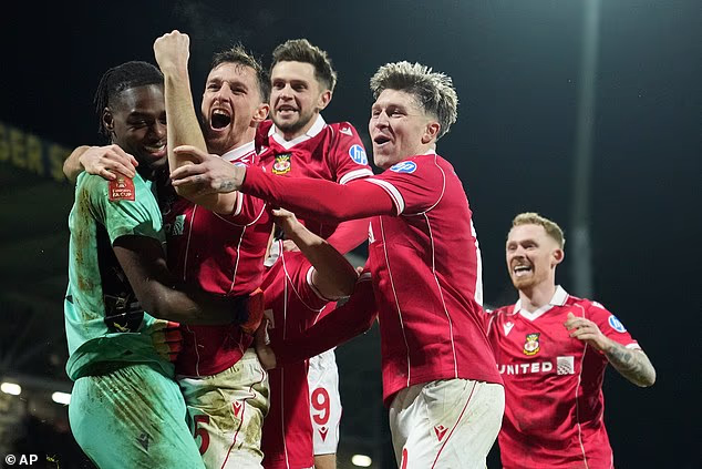 WATCH HIGHLIGHTS Wrexham 3-3 Nottingham Extended ALL Goals Highlights 2026.01.09, FA Cup Full Goals Highlight, FA Cup, Video Wrexham vs Nottingham highlights, Wrexham Full Goals Highlights, See Wrexham vs Nottingham today highlights, Nottingham Full Goals Highlights, Latest Football Full Highlights, Latest Football Highlights, Kết quả bóng đá hôm nay 2026-01-09, Result Football Today 2026-01-09