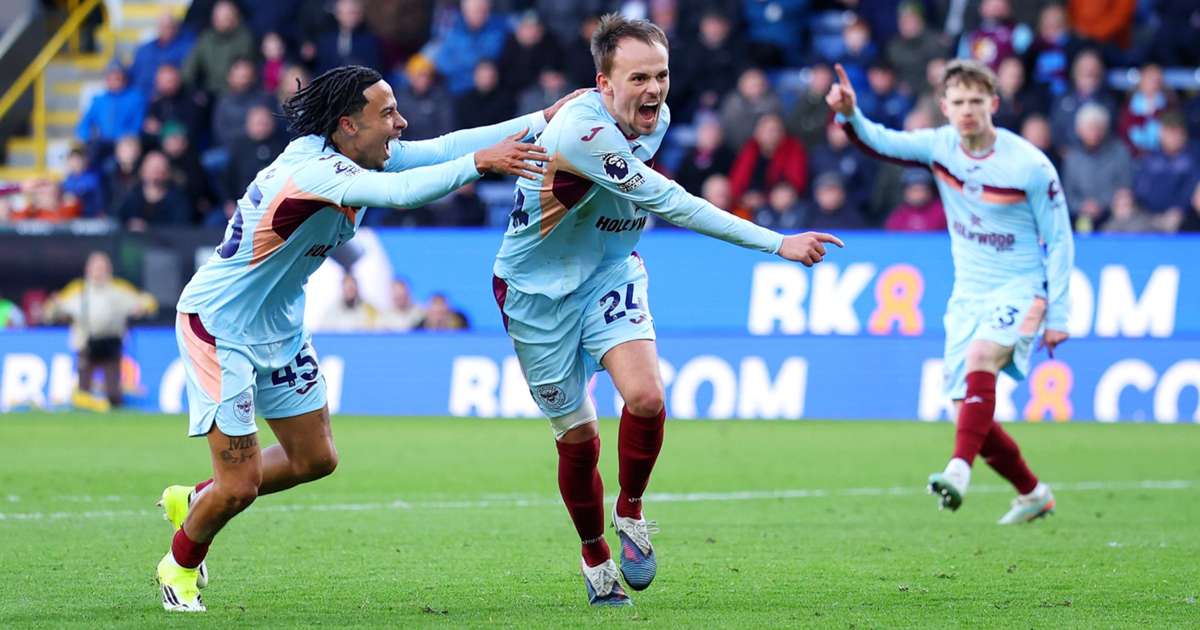 VIDEO Burnley 3-4 Brentford Full Highlights Extended 2026.02.28, Highlights Burnley 3-4 Brentford all goals, Premier League Full Highlight, Premier League Full Goals Highlight, Burnley vs Brentford highlights, Burnley Full Goals Highlight, Brentford Full Goals Highlight, Clip kết quả bóng đá Ngoại Hạng Anh hôm nay, Xem bóng đá trực tiếp ngoại hạng Anh, Trực tiếp bóng đá ngoại hạng Anh, Clip bóng đá ngoại hạng Anh, Xem trực tiếp bóng đá ngoại hạng Anh, Latest Football Highlights, Latest Football Full Highlights, Kết quả bóng đá hôm nay 2026-02-28, Result Football Today 2026-02-28