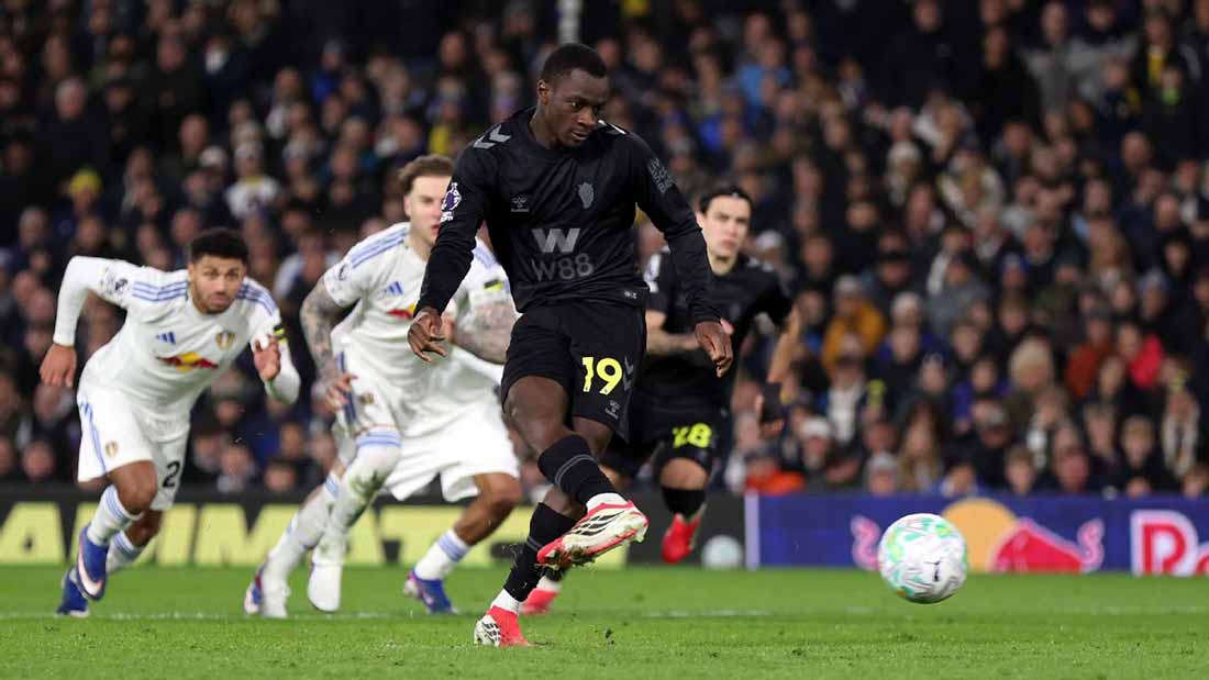 VIDEO Leeds 0-1 Sunderland Full Highlights Extended 2026.03.03, Premier League Full Highlight, Premier League Full Goals Highlight, Leeds vs Sunderland highlights, Leeds United Full Goals Highlights, Sunderland Full Goals Highlights, Latest Football Full Highlights, Latest Football Highlights, Clip bóng đá ngoại hạng Anh, Xem bóng đá trực tiếp ngoại hạng Anh, Xem trực tiếp bóng đá ngoại hạng Anh, Clip kết quả bóng đá Ngoại Hạng Anh hôm nay, Trực tiếp bóng đá ngoại hạng Anh, Kết quả bóng đá hôm nay 2026-03-03, Result Football Today 2026-03-03