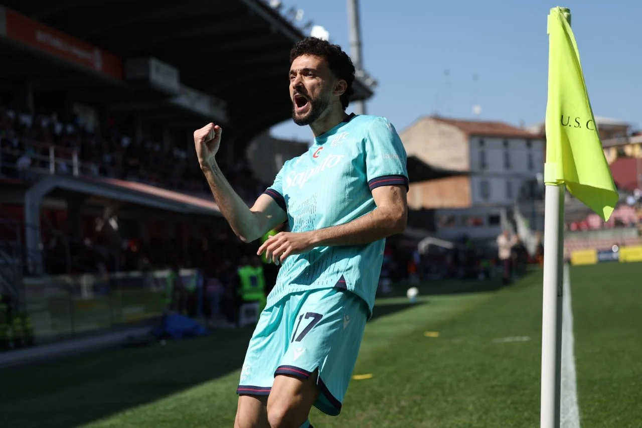 VIDEO Cremonese 1-2 Bologna Full Highlights Extended 2026.04.05, Watch Cremonese 1-2 Bologna all goals & highlights, Cremonese Full Goals Highlights, Bologna Full Goals Highlight, Serie A Highlight, Serie A Full Goals Highlight, Result Football Today 2026-04-05, Kết quả bóng đá hôm nay 2026-04-05, Latest Football Full Highlights, Latest Football Highlights