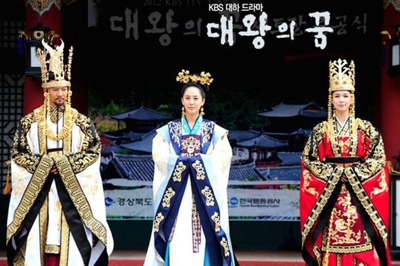 Phim Giấc Mộng Hoàng Đế 2012 Lồng Tiếng, Phim Giấc Mộng Hoàng Đế 2012 thuyết minh, Xem Phim Giấc Mộng Hoàng Đế 2012 trọn bộ, Xem Phim Giấc Mộng Hoàng Đế 2012 Online miễn phí, Xem Phim Giấc Mộng Hoàng Đế 2012 toàn tập lồng tiếng, Xem online Phim Giấc Mộng Hoàng Đế 2012, Phim Giấc Mộng Hoàng Đế 2012 Hàn Quốc, Watch movie Dream of the Emperor full free online, Movie Korean Dream of the Emperor, Xem phim Dream of the Emperor lồng tiếng, Phim Hàn Quốc, Drama Hàn Quốc, Phim Cổ Trang Hàn Quốc, Phim bộ Hàn Quốc, Phim bộ Hàn Quốc 2012