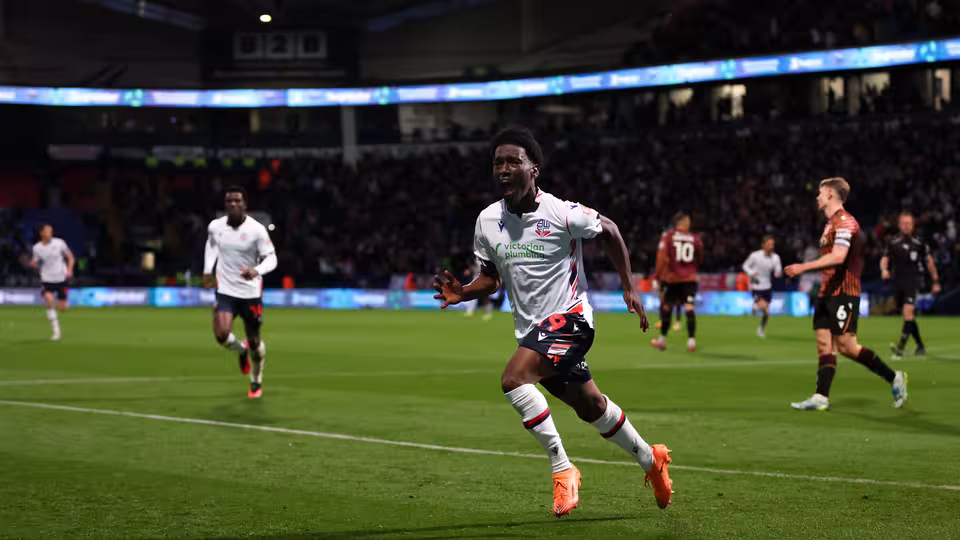 Latest football highlights Bolton 1-0 Bradford City | League One play-off semi-final highlights. WATCH Bolton 1-0 Bradford City Full Highlights 2026.05.10, League One play-off semi-final 2025-26, EFL League One Highlights, Video Bolton vs Bradford City all goals & highlights, Bolton Goals Highlights, Bradford City Full Goals Highlights, Latest Football Highlights, Latest Football Full Highlights, Result Football Today 2026-05-10, Kết quả bóng đá hôm nay 2026-05-10