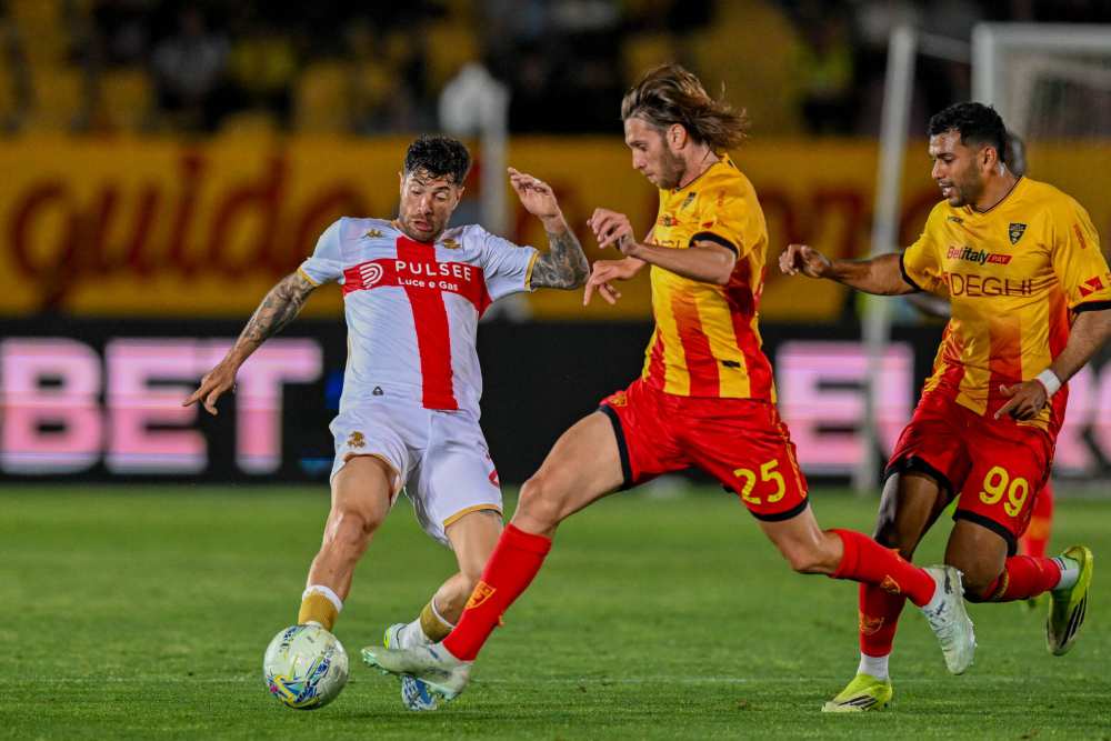 WATCH Lecce 1-0 Genoa Full Highlights Extended 2026.05.24, Serie A Full Goals Highlight, Serie A Highlight, Video Lecce vs Genoa all goals & highlights, Lecce Full Goals Highlights, Genoa vs Cagliari highlights and goals, Genoa Full Goals Highlight, Latest Football Highlights, Latest Football Full Highlights, Kết quả bóng đá hôm nay 2026-05-24, Result Football Today 2026-05-24
