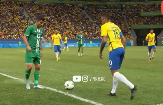 Funny football accidents caught on camera, Funniest soccer fails and bloopers compilation, Unbelievable football moments that shocked fans, Rare and hilarious football incidents ever, Funniest football mistakes in professional matches, Tai nạn hy hữu và hài hước trong bóng đá, Football Funny Video, Compilation Football Funny Videos, Football Full Goals Highlight, Football Full Highlight, Latest Football Full Highlights, Latest Football Highlights