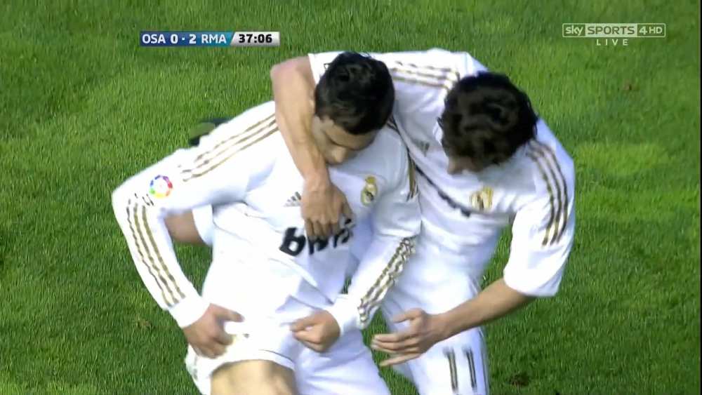 Cristiano Ronaldo 41 meter goal vs Osasuna, Cristiano Ronaldo thunderbolt goal vs Osasuna, Ronaldo long range goal Real Madrid, Cristiano Ronaldo best long distance goals, Real Madrid vs Osasuna Ronaldo rocket goal, Cristiano Ronaldo 2012 Osasuna goal, Ronaldo 41 meter screamer, Cristiano Ronaldo unbelievable long shot, CR7 greatest goals for Real Madrid, Cristiano Ronaldo iconic goals compilation, Osasuna Full Goals Highlight, Real Madrid Full Goals Highlight, Football Full Highlight, Football Full Goals Highlight