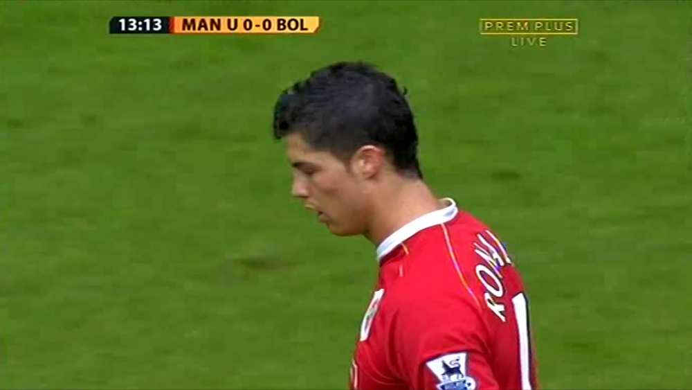 Instal aplikasi VPN 1.1.1.1 untuk mengakses situs web dan menonton klip-klip tersebut Hattrick of Assists Cristiano Ronaldo vs Bolton | Manchester United Highlights 2006/07. Saksikan Cristiano Ronaldo memberikan tiga assist luar biasa saat Manchester United menghadapi Bolton di Premier League 2006/07. Nikmati skill, umpan, dan highlights terbaik Ronaldo. Cristiano Ronaldo vs Bolton Highlights HD, 3 Assist Cristiano Ronaldo vs Bolton, Skill dan Passing Terbaik Cristiano Ronaldo, Manchester United vs Bolton 4-1 Highlights, Semua Assist Cristiano Ronaldo vs Bolton, Video Highlight Bola Hari Ini, Video Highlight Bola Tadi Malam, Video Highlight Bola, Hattrick assist Cristiano Ronaldo, Cristiano Ronaldo 3 assists vs Bolton, Ronaldo unbelievable vs Bolton, Ronaldo Manchester United 2006 2007, Ronaldo Premier League highlights, Cristiano Ronaldo assist compilation, Ronaldo terbaik Manchester United, Ronaldo skill dan assist, Video Ronaldo vs Bolton, Ronaldo HD highlights, Manchester United Bolton highlights, Ronaldo passing compilation, Ronaldo best assists, Ronaldo vision and passing, Cristiano Ronaldo playmaker, Ronaldo classic match, Ronaldo vintage highlights, Ronaldo full highlights, Manchester United 2006 2007 highlights, Ronaldo assist terbaik, Gol dan assist Ronaldo, Ronaldo amazing assists, Cristiano Ronaldo magic, Ronaldo Old Trafford highlights, EPL highlights Ronaldo, Ronaldo football skills, Ronaldo assist HD, Cristiano Ronaldo Manchester United HD, Best assists Ronaldo, Ronaldo vs Bolton HD, Football Full Goals Highlight, Football Full Highlight