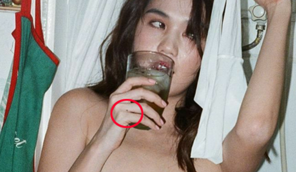 Ngọc Trinh lộ ảnh nóng, Ngọc Trinh lộ ảnh khỏa thân, Ảnh khỏa thân Ngọc Trinh hở ngực, Ảnh nóng Ngọc Trinh hở ngực, Ảnh khỏa thân Ngọc Trinh hở ngực nộ núm, Ngọc Trinh lộ ảnh nóng hở nguyên ngực, Ngọc Trinh lộ ảnh nóng không mặc áo