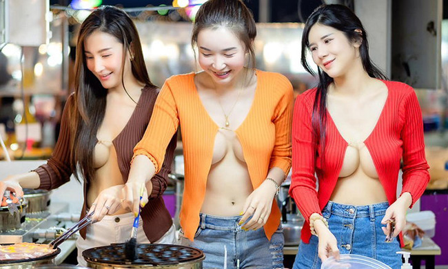 Em gái xinh bán hàng online cực sexy, Bán hàng online sexy, Bán hàng online hở vú, Livestream bán hàng online sexy, Livestream bán hàng online lộ vú, Livestream bán hàng online lộ hàng, Gái xinh thả rông bán hàng online, Gái xinh thả rông không mặc quần lót bán hàng online, Hot girl bán quần áo online lộ hàng, Gái xinh bán hàng online lộ bướm