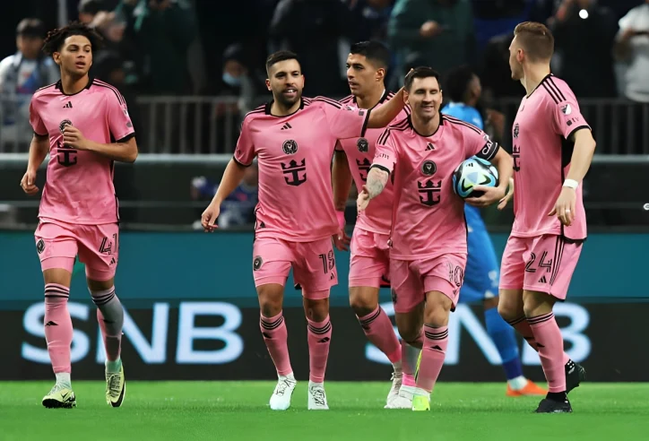 Al Hilal 4-3 Inter Miami 2024.01.29 Messi và Suarez Ghi Bàn, Video giao hữu Al Hilal 4-3 Inter Miami, Watch highlights Al Hilal 4-3 Inter Miami, Extended highlights Al Hilal 4-3 Inter Miami, Clip highlights Al Hilal 4-3 Inter Miami, Video Al Hilal 4-3 Inter Miami highlights, Al Hilal 4-3 Inter Miami Messi and Suarez scored goals, See live result Al Hilal 4-3 Inter Miami extended highlights, Al Hilal 4-3 Inter Miami with Messi and Suarez, Video Messi and Suarez scored goals in Al Hilal 4-3 Inter Miami, Video kết quả giao hữu Al Hilal 4-3 Inter Miami với Messi và Suarez ghi bàn, Bóng đá giao hữu, Giao Hữu Friendly Match, Friendly Match, Al Hilal FC Goals Highlights, Inter Miami Full Goals Highlights