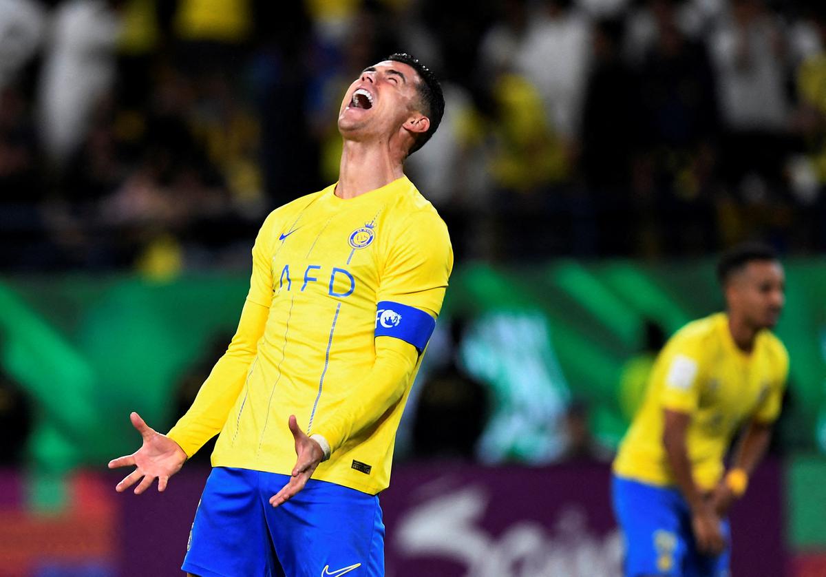 Watch Highlights Al Nassr 4-3 Al-Ain (Pen 1-3) 2024.03.11 Ronaldo hết cơ hội, AFC Champions League Football, Video highlights Al Nassr 4-3 Al-Ain, Clip Al Nassr 4-3 Al-Ainhighlights, Clip bàn thắng Al Nassr 4-3 Al-Ain, Video kết quả Al Nassr 4-3 Al-Ain, Clip Al Nassr 4-3 Al-Ainpenalty, Video penalty Al Nassr 4-3 Ain, Al-Nassr Full Goals Highlights, Al-Ain Goals Highlights, Video bóng đá Cúp C1 Châu Á, Kết quả bóng đá cúp C1 Châu Á hôm nay, Video bóng đá C1 Châu Á