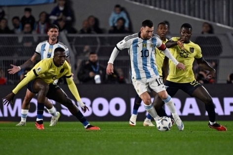 Clip Messi sút phạt thành bàn từ độ xa 21m thủ môn đối phương đứng chôn chân nhìn bóng vào gôn, Argentina 1:0 Ecuador 2023.09.07, World Cup 2026 Qualifiers, Vòng loại World Cup 2026, World Cup 2026, Argentina 1:0 Ecuador highlights, Video goals Argentina 1:0 Ecuador, Clip bàn thắng Argentina 1:0 Ecuador, Argentina Full Goals Highlight, Ecuador Full Goals Highlight