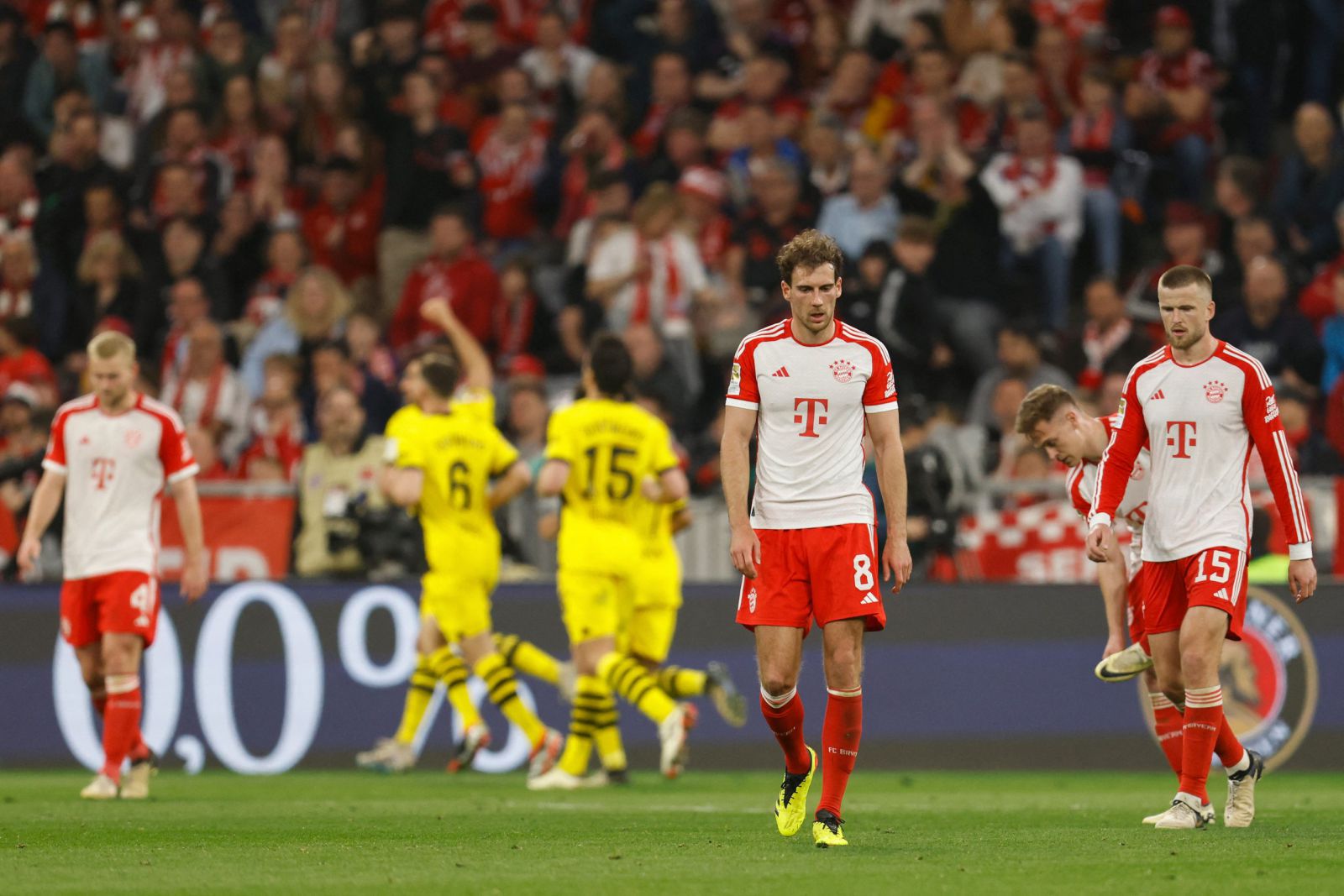 Watch Video Bayern Munich 0-2 Dortmund 2024.03.30 All Goals Highlights, Bundesliga Full Goals Highlight, Video highlights Bayern Munich 0-2 Dortmund, Clip Bayern Munich 0-2 Dortmund highlights, See live result Bayern Munich 0-2 Dortmund, Bayern Munich Full Goals Highlight, Dortmund Full Goals Highlights, Clip bàn thắng Bayern Munich 0-2 Dortmund, Clip kết quả bóng đá Đức hôm nay, Clip bóng đá ngoại hạng Đức, Clip bóng đá Đức