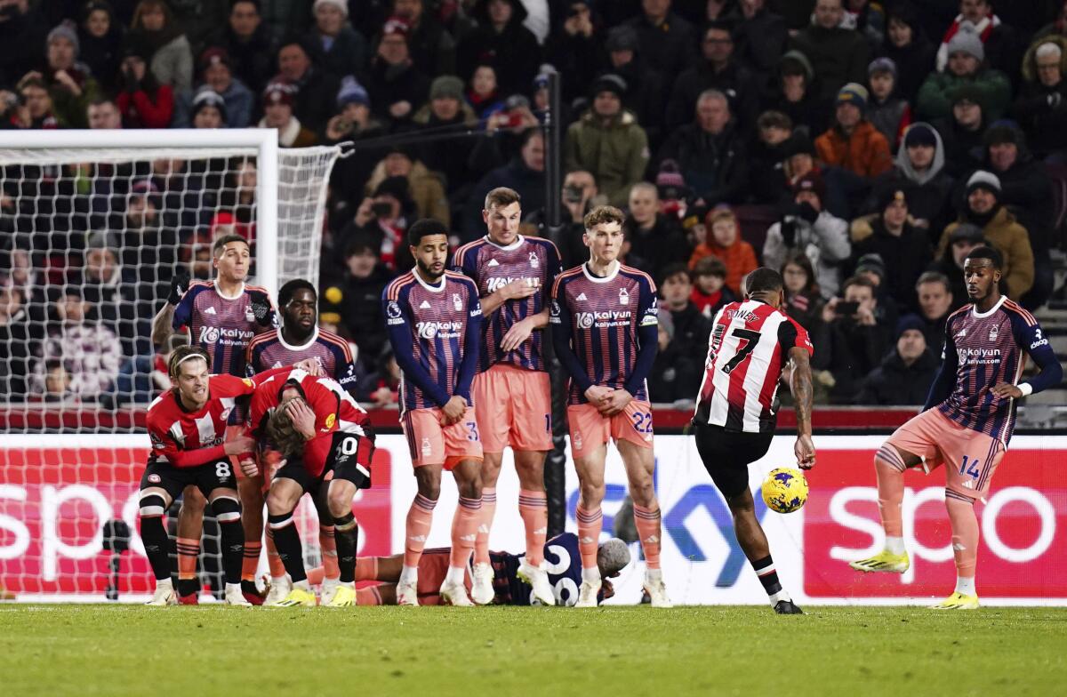 Watch Video Brentford 3-2 Nottingham 2024.01.20 All Goals Highlights, Premier League Full Highlight, Premier League Full Goals Highlight, Watch Brentford 3-2 Nottingham all goals highlights, Video highlights Brentford 3-2 Nottingham, Clip Brentford 3-2 Nottingham highlights, See live result Brentford 3-2 Nottingham, Brentford Full Goals Highlight, Nottingham Full Goals Highlights, Clip kết quả bóng đá Ngoại Hạng Anh hôm nay, Clip bóng đá ngoại hạng Anh, Xem trực tiếp bóng đá ngoại hạng Anh, Trực tiếp bóng đá ngoại hạng Anh, Xem bóng đá trực tiếp ngoại hạng Anh
