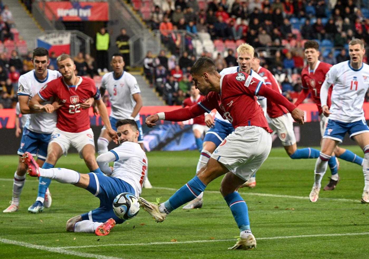 Watch Czech Republic 1:0 Faroe Islands 2023.10.15 Highlights, Vòng loại Euro 2024, Video Vòng Loại Euro 2024, Euro 2024 Full Goals Highlights, Full Match Euro 2024, Video Euro Qualifiers 2024, Euro Qualifiers 2024, Euro 2024, Watch Czech Republic 1:0 Faroe Islands highlights, Clip bàn thắng Czech Republic 1:0 Faroe Islands, CH Sec 1-0 Faroe Islands, Czech Republic Full Goals Highlight, Faroe Islands Full Goals Highlight