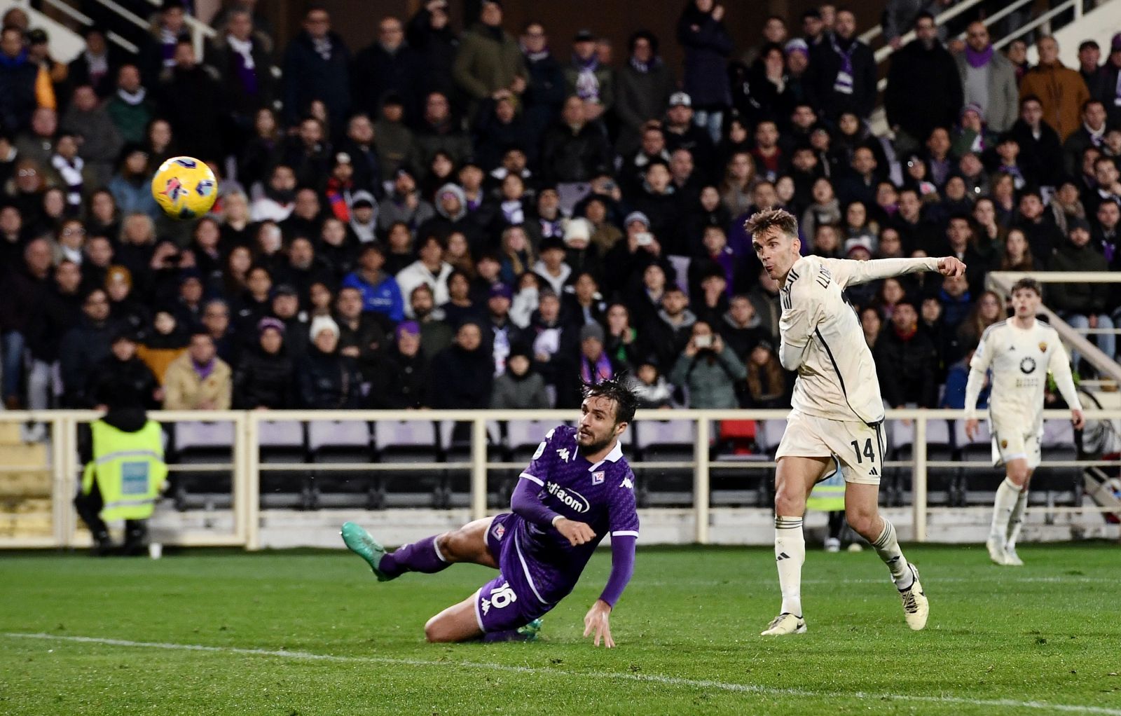 Watch Video Fiorentina 2-2 AS Roma 2024.03.10 Goals Highlights, Serie A Full Goals Highlight, Serie A Highlight, Video highlights Fiorentina 2-2 AS Roma, Clip Fiorentina 2-2 AS Roma highlights, See live result Fiorentina 2-2 AS Roma, Fiorentina 2-2 AS Roma video kết quả, Clip bàn thắng Fiorentina 2-2 AS Roma, Fiorentina Full Goals Highlight, AS Roma Full Goals Highlight, Clip bóng đá Ý, Clip kết quả bóng đá Ý Italia hôm nay