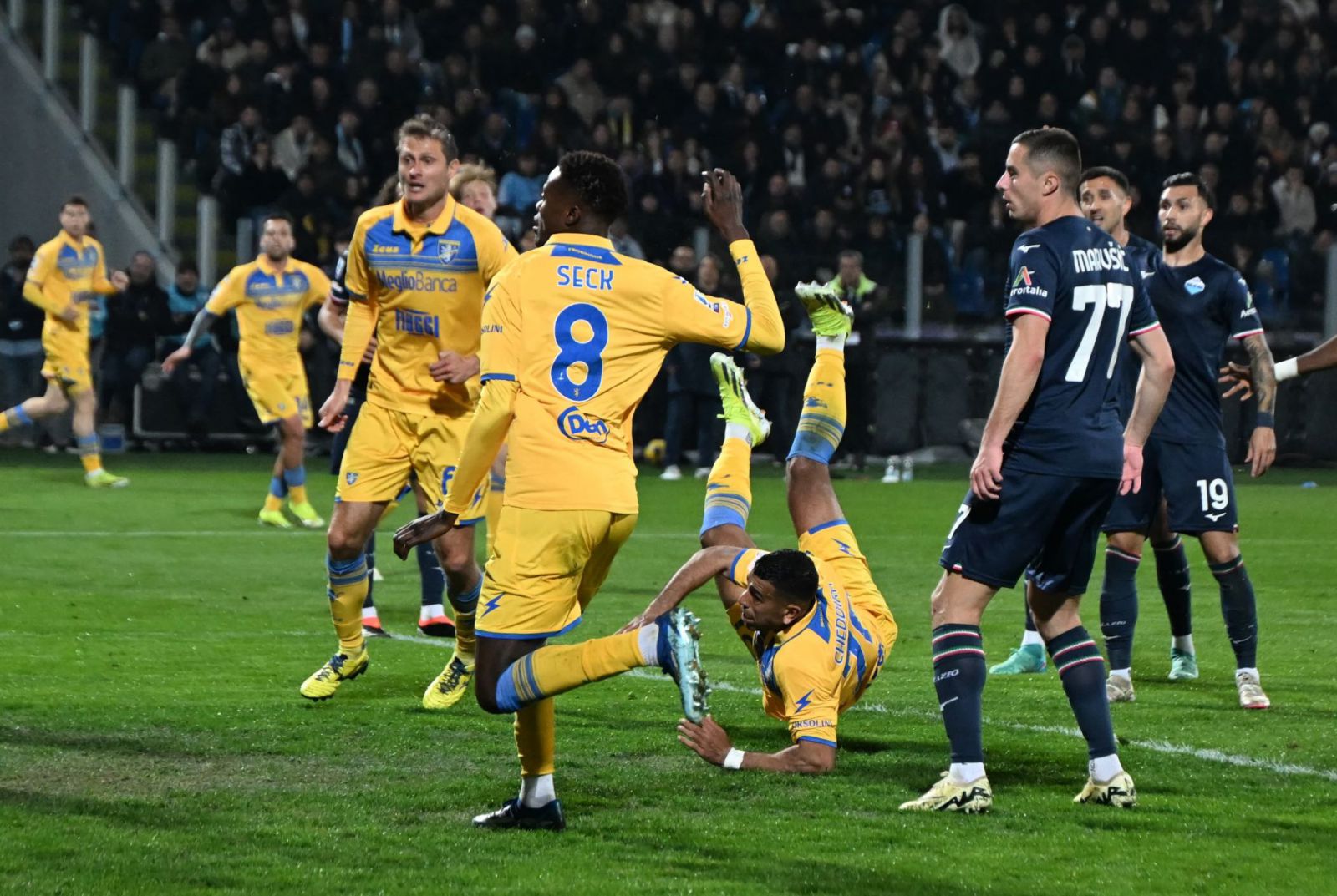 Watch Video Frosinone 2-3 Lazio 2024.03.16 Goals Highlights, Serie A Highlight, Serie A Full Goals Highlight, Video highlights Frosinone 2-3 Lazio, Clip Frosinone 2-3 Lazio highlights, See live result Frosinone 2-3 Lazio, Clip bàn thắng Frosinone 2-3 Lazio, Video trận đấu Frosinone 2-3 Lazio, Frosinone Goals Highlights, Lazio Full Goals Highlights, Clip bóng đá Ý, Clip kết quả bóng đá Ý Italia hôm nay