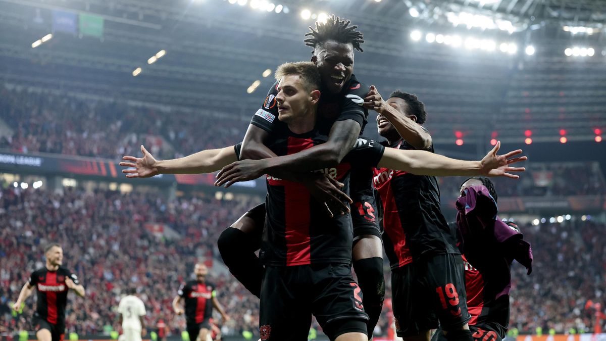 Watch Highlights Leverkusen 2-2 AS Roma 2024.05.09 Trận thứ 49 bất bại, tiến vào chung kết, Cup C2 Europa League, Europa League Full Goals Highlight, Video bóng đá Cúp C2 Châu Âu, Video kết quả bóng đá C2 Châu Âu hôm nay, Clip kết quả bóng đá Cúp C2 Châu Âu hôm nay, Video highlights Leverkusen 2-2 AS Roma, Clip Leverkusen 2-2 AS Roma highlights, Xem highlights Leverkusen 2-2 AS Roma, Clip bàn thắng Leverkusen 2-2 AS Roma, Video kết quả Leverkusen 2-2 AS Roma, Bayer Leverkusen Full Goals Highlight, See live result Leverkusen 2-2 AS Roma, AS Roma Full Goals Highlight