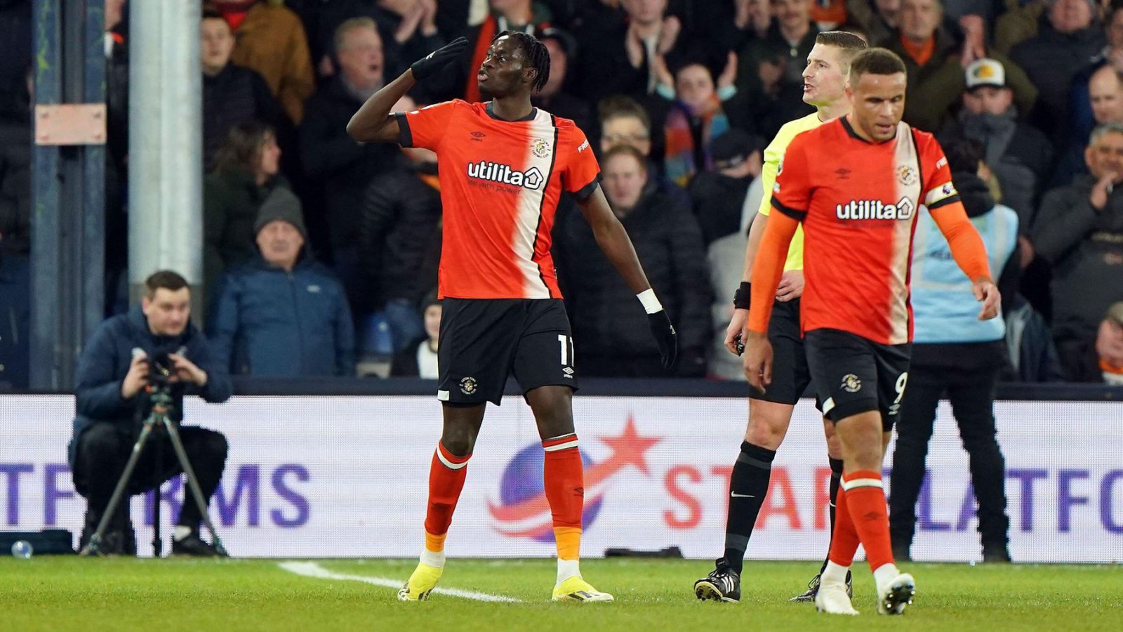 Watch Video Luton 4-0 Brighton 2024.01.30 All Goals Highlights, Premier League Full Highlight, Premier League Full Goals Highlight, Watch Luton 4-0 Brighton all goals highlights, Video highlights Luton 4-0 Brighton, Clip Luton 4-0 Brighton highlights, See live result Luton 4-0 Brighton, Luton Full Goals Highlight, Brighton Full Goals Highlight, Clip kết quả bóng đá Ngoại Hạng Anh hôm nay, Trực tiếp bóng đá ngoại hạng Anh, Xem bóng đá trực tiếp ngoại hạng Anh, Clip bóng đá ngoại hạng Anh, Xem trực tiếp bóng đá ngoại hạng Anh